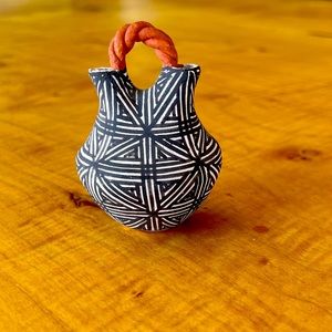 Stunning Miniature Acoma Pottery Wedding Vase signed P. Leno